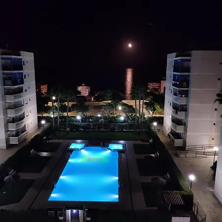 15 Vistas Al Mar Apartment *